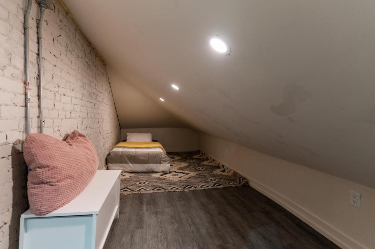 هاميلتون Lovely 2 Level Suite المظهر الخارجي الصورة